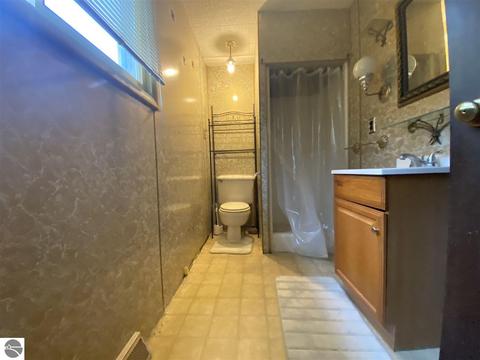 112 Randolph St, Manton, MI 49663 photo 17