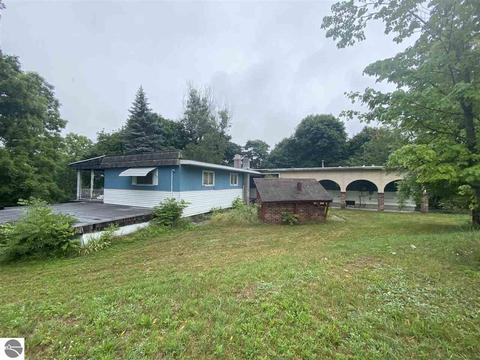 112 Randolph St, Manton, MI 49663 photo 32