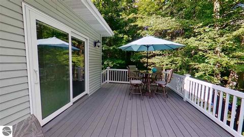 3644 Pine Tree Dr, Weidman, MI 48893 photo 10