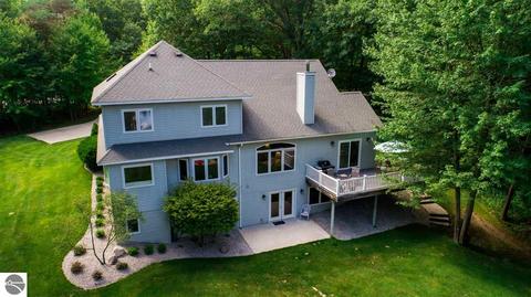 3644 Pine Tree Dr, Weidman, MI 48893 photo 12
