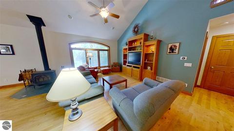 3644 Pine Tree Dr, Weidman, MI 48893 photo 22