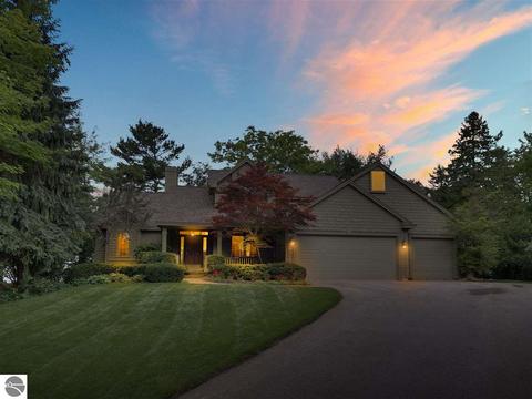 6347 E Harbor Dr, Elk Rapids, MI 49629 photo 4