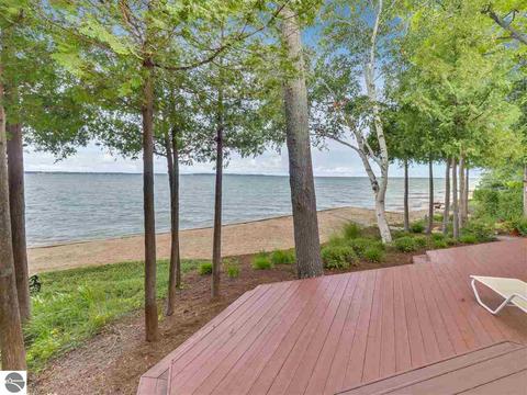 6347 E Harbor Dr, Elk Rapids, MI 49629 photo 10