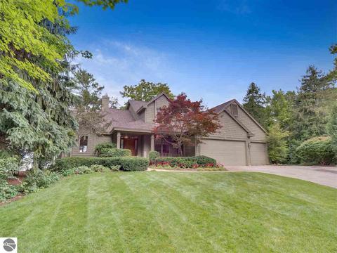 6347 E Harbor Dr, Elk Rapids, MI 49629 photo 3