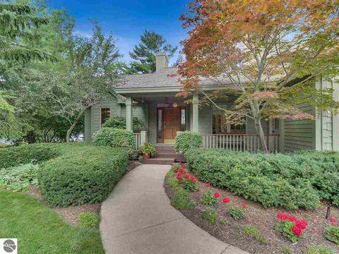 6347 E Harbor Dr, Elk Rapids, MI 49629 photo 7