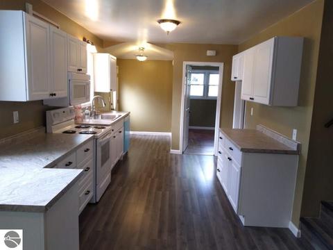 616 E North St, Ithaca, MI 48847 photo 17