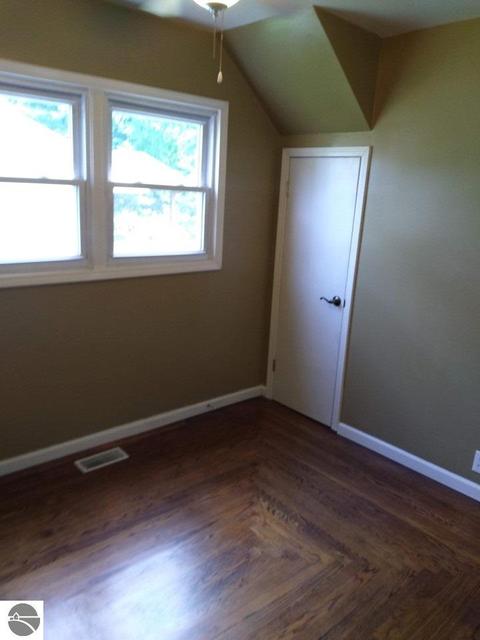 616 E North St, Ithaca, MI 48847 photo 23