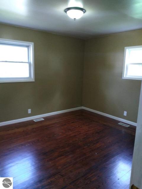 616 E North St, Ithaca, MI 48847 photo 24
