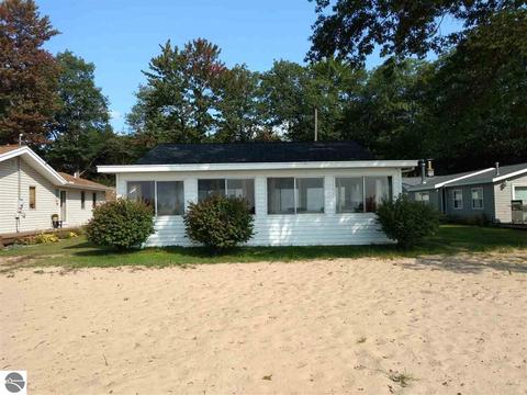4106 E Michigan Ave, Au Gres, MI 48703 photo 8