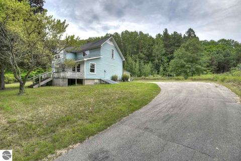 8968 E Lincoln Rd, Cedar, MI 49621 photo 3