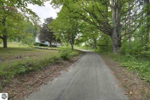 8968 E Lincoln Rd, Cedar, MI 49621 photo 42