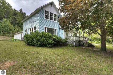 8968 E Lincoln Rd, Cedar, MI 49621 photo 6