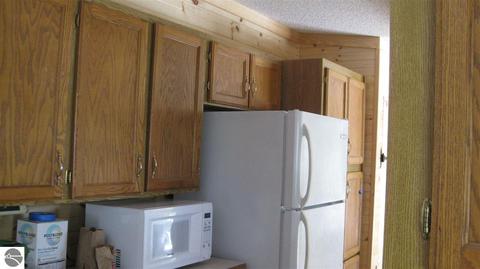 3570 Lakeshore Dr, Lupton, MI 48635 photo 9