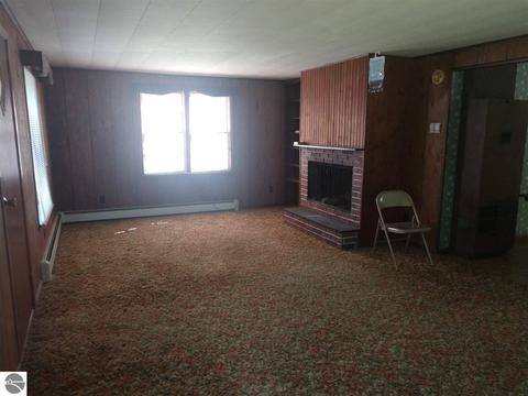 958 N Sanford Ave, Au Gres, MI 48703 photo 23