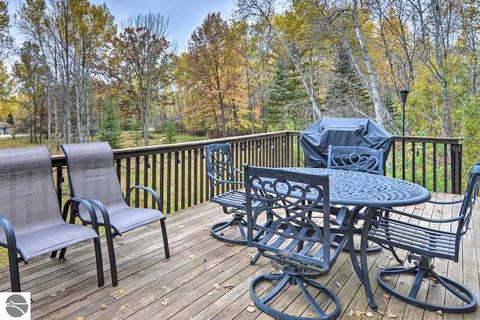 5332 King Arthurs Ct, Gladwin, MI 48624 photo 37