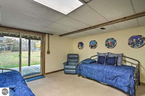 5332 King Arthurs Ct, Gladwin, MI 48624 photo 33