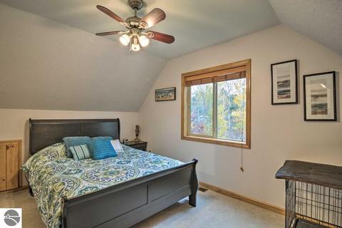 5332 King Arthurs Ct, Gladwin, MI 48624 photo 21