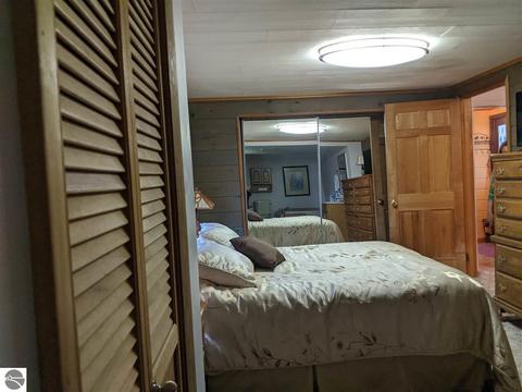 2932 E Lake Dr, Lupton, MI 48635 photo 12