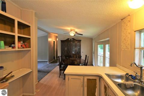11222 Emerald Frst, Interlochen, MI 49643 photo 13