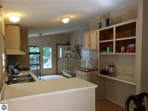 11222 Emerald Frst, Interlochen, MI 49643 photo 14