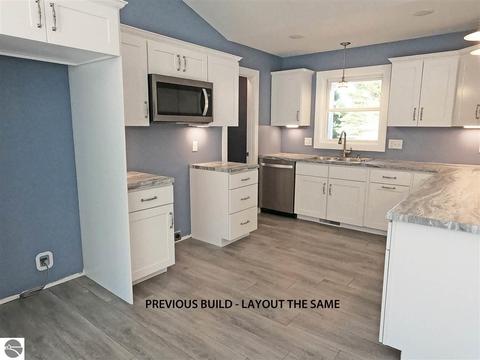 2609 Algonquin, Interlochen, MI 49643 photo 3