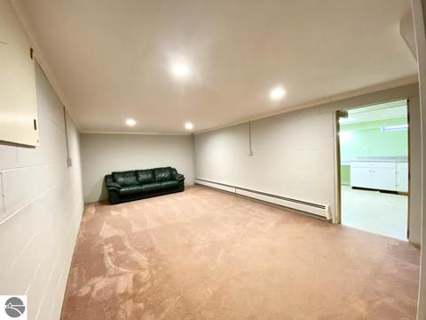 8040 E Pickard Rd, Mount Pleasant, MI 48858 photo 15