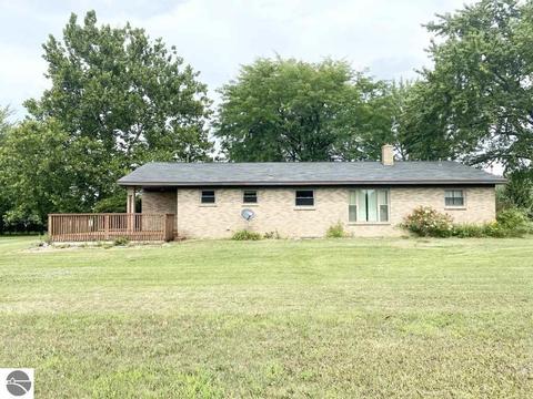 8040 E Pickard Rd, Mount Pleasant, MI 48858 photo 21