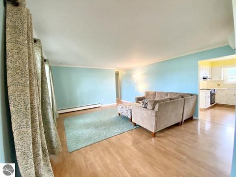 8040 E Pickard Rd, Mount Pleasant, MI 48858 photo 4
