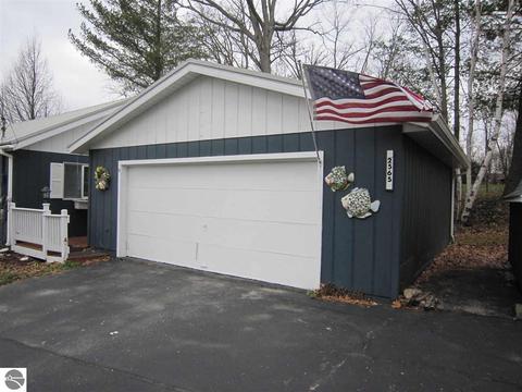 2565 Birch Point Dr, Lupton, MI 48635 photo 15