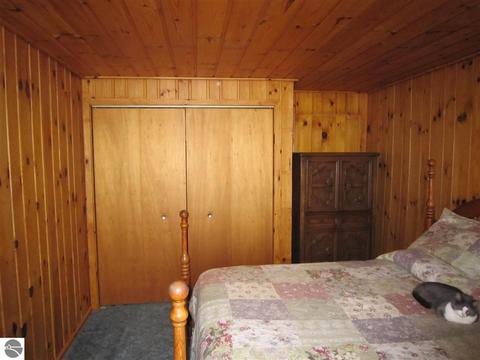 2565 Birch Point Dr, Lupton, MI 48635 photo 10