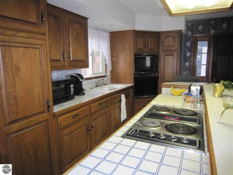 2565 Birch Point Dr, Lupton, MI 48635 photo 3