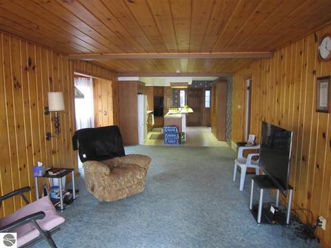 2565 Birch Point Dr, Lupton, MI 48635 photo 5