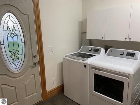 5676 E Saint Charles Rd, Ithaca, MI 48847 photo 18