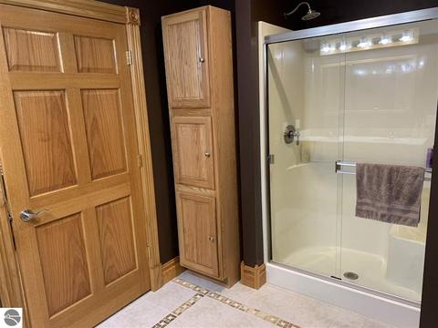 5676 E Saint Charles Rd, Ithaca, MI 48847 photo 17