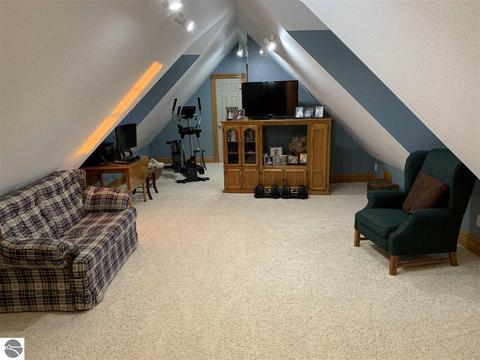 5676 E Saint Charles Rd, Ithaca, MI 48847 photo 25