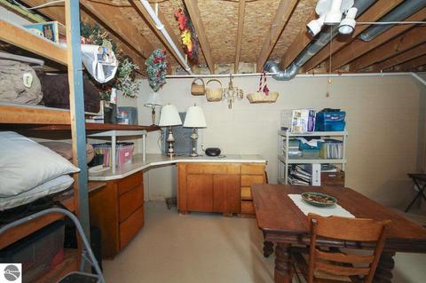421 East Dr, Shepherd, MI 48883 photo 36