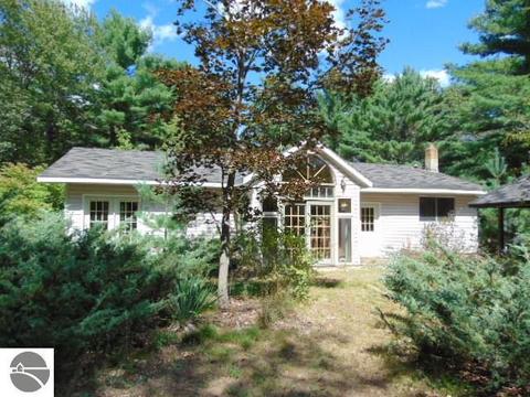 5277 E 28th St, White Cloud, MI 49349 photo 6