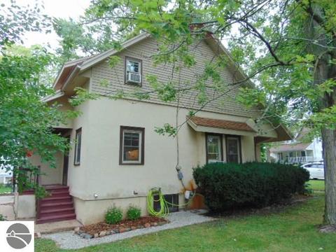 122 E North St, Ithaca, MI 48847 photo 9