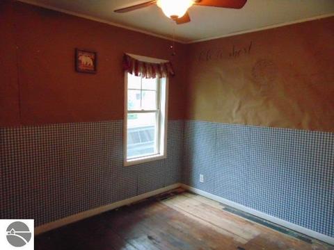 122 E North St, Ithaca, MI 48847 photo 26