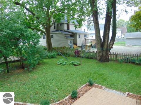 122 E North St, Ithaca, MI 48847 photo 6