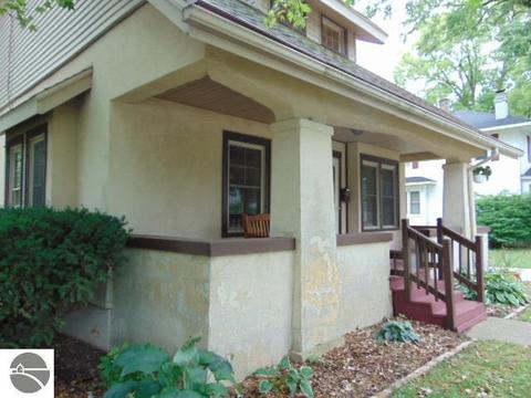 122 E North St, Ithaca, MI 48847 photo 4
