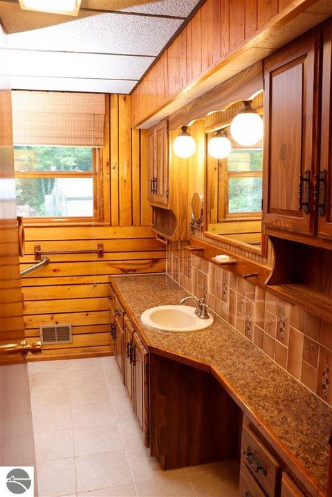 6243 Gopher Trl, Harrison, MI 48625 photo 11