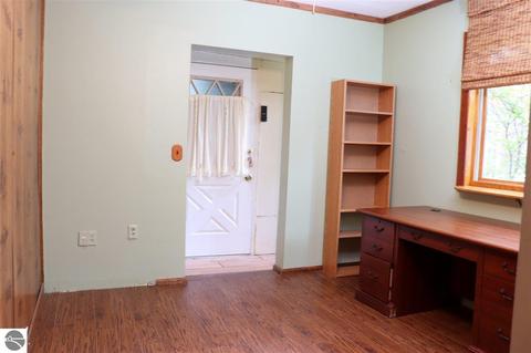 6243 Gopher Trl, Harrison, MI 48625 photo 13