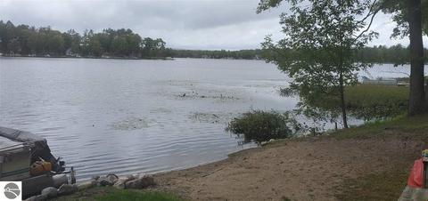 3113 Sumac Trl, Lupton, MI 48635 photo 3