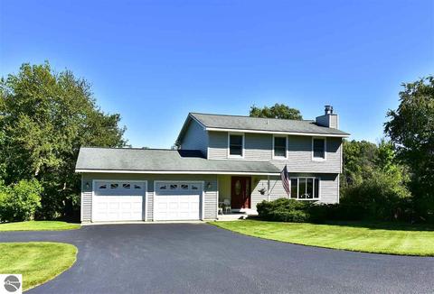 4636 Bartlett Rd, Williamsburg, MI 49690 photo 27