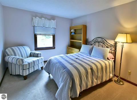 4636 Bartlett Rd, Williamsburg, MI 49690 photo 15