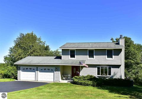 4636 Bartlett Rd, Williamsburg, MI 49690 photo 26