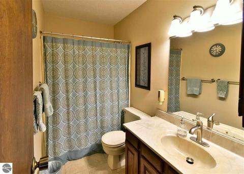 4636 Bartlett Rd, Williamsburg, MI 49690 photo 17