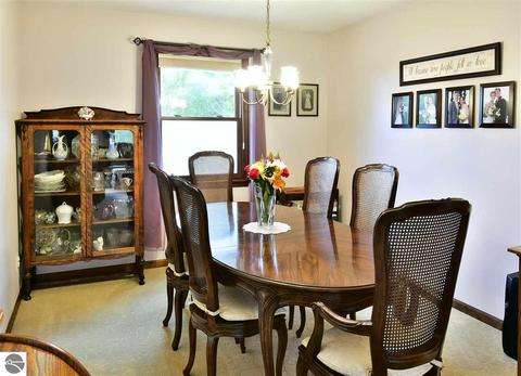 4636 Bartlett Rd, Williamsburg, MI 49690 photo 6