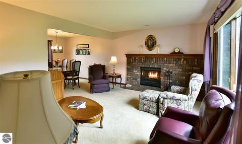 4636 Bartlett Rd, Williamsburg, MI 49690 photo 7